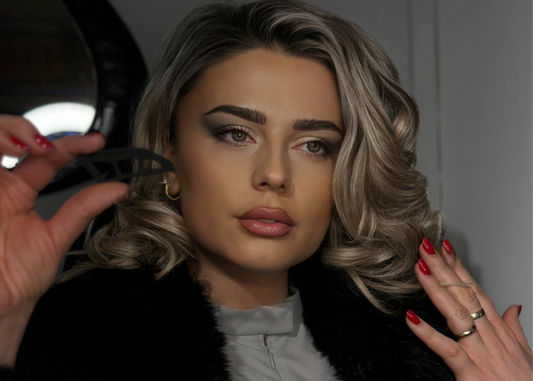 EYETOUR MINI - Verona Vanity – The Original Eyeshadow Tool eyeshadow stencil (50 left!!)